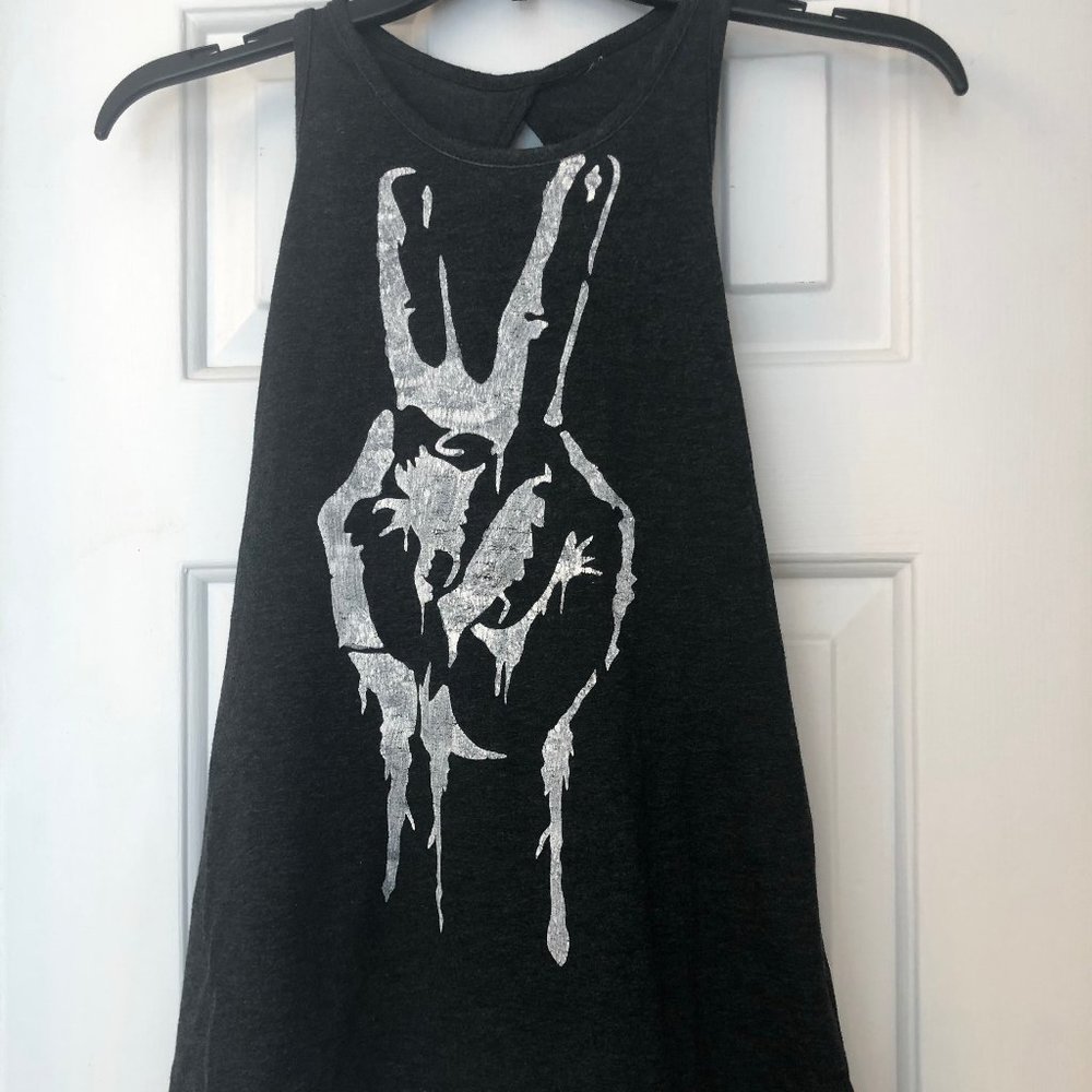 "Peace" wrap around tank